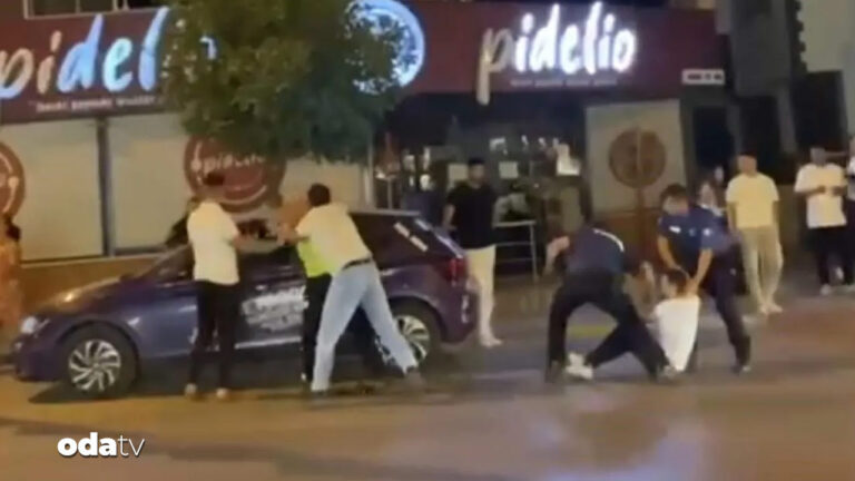 kendilerini-uyaran-polise-saldirdilar-DJ7DV1VU.jpg