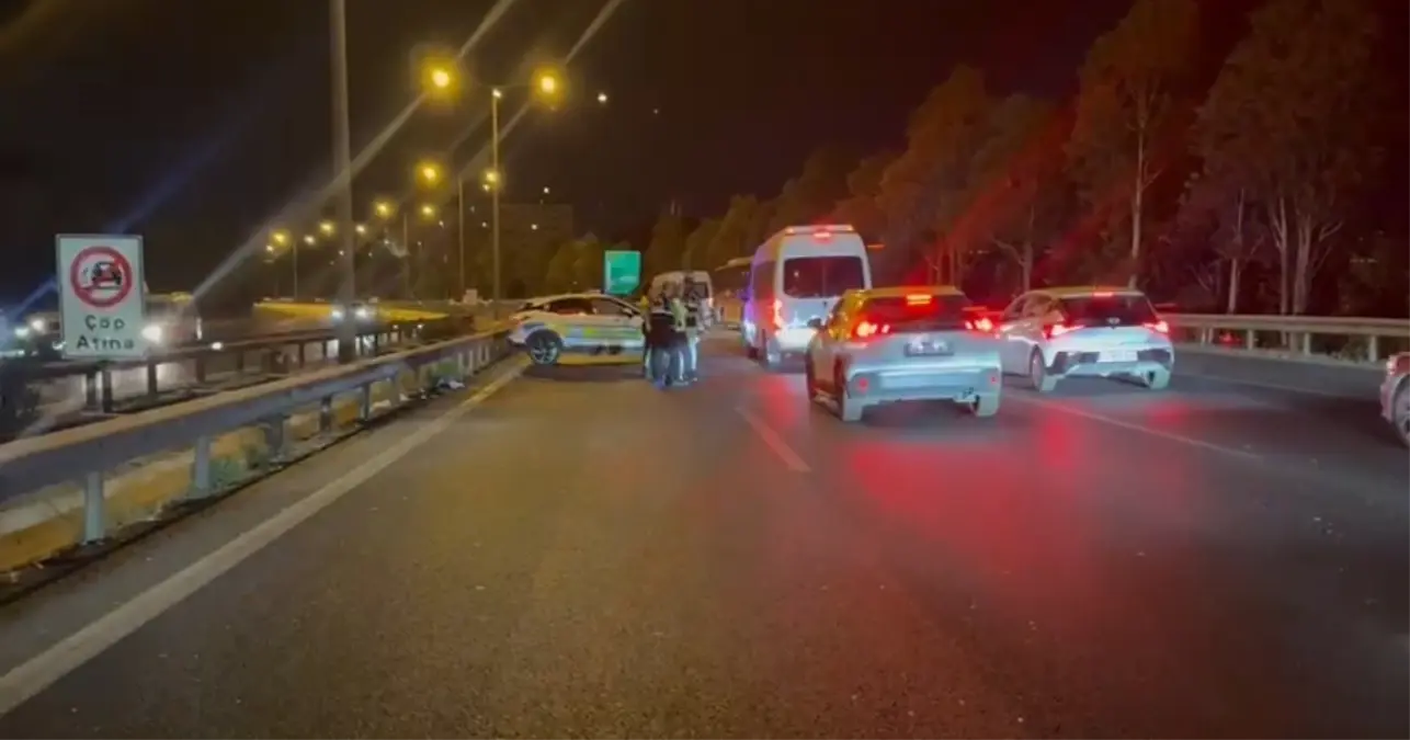 izmirde motosiklet kazasi bir olu eYRiLaii