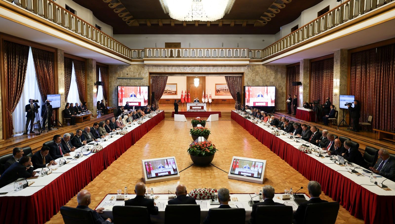 Süreç komisyonu yeniden toplandı