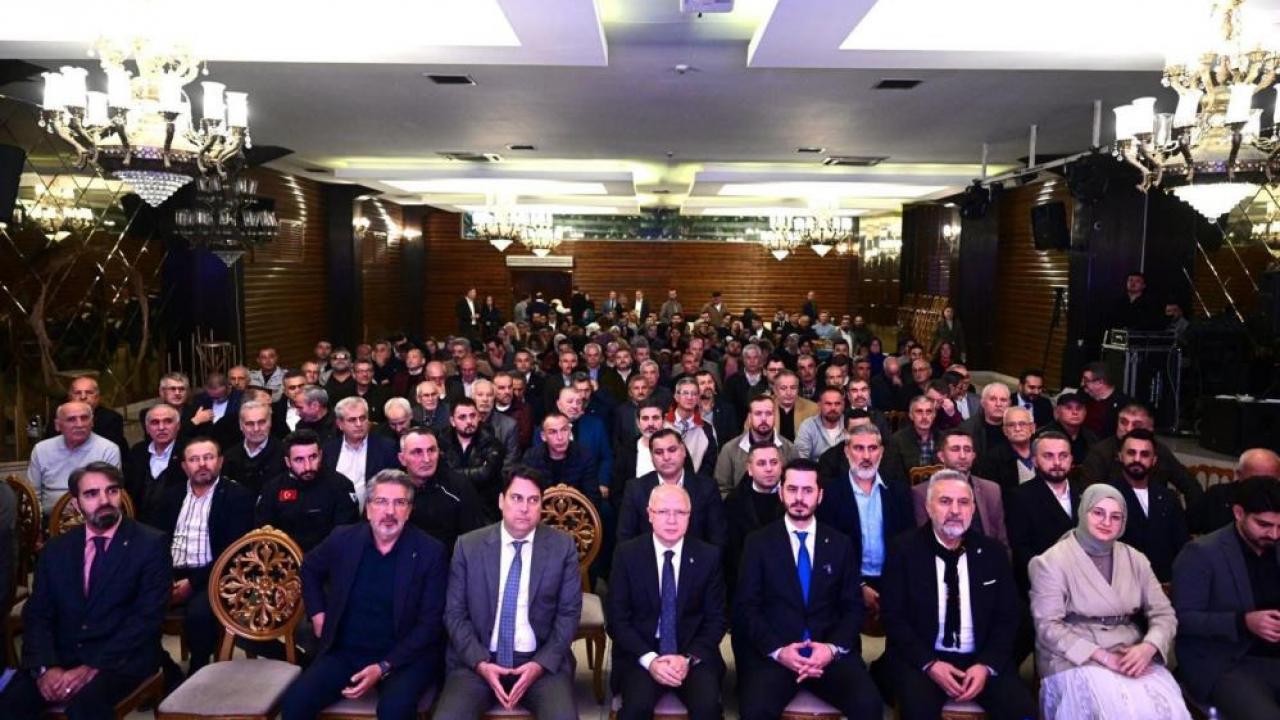 AK Parti Bursa’ya rekor yeni üye katılımı