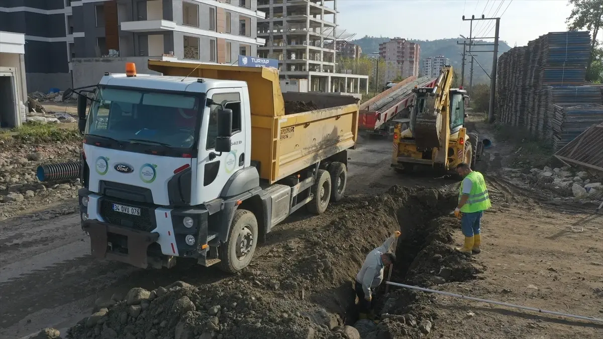 Altınordu’da Yağmur Suyu Hattı Çalışmaları Devam Ediyor
