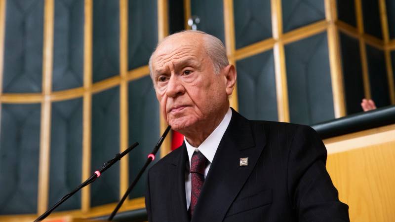 Bahçeli’den 10 Kasım mesajı: Mühim olan Gazi’nin büyük mirasına leke sürdürmemek, Türkiye Cumhuriyeti’nin payidarlığına zarar verdirmemektir