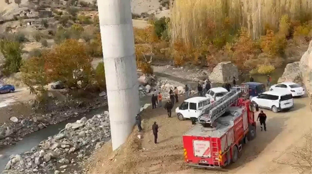 Diyarbakır’da Viyadük İskele Çöktü