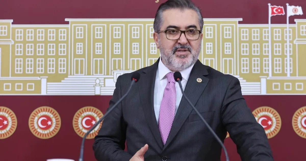 AK Parti’li Adem Yıldırım’dan İBB eleştirisi