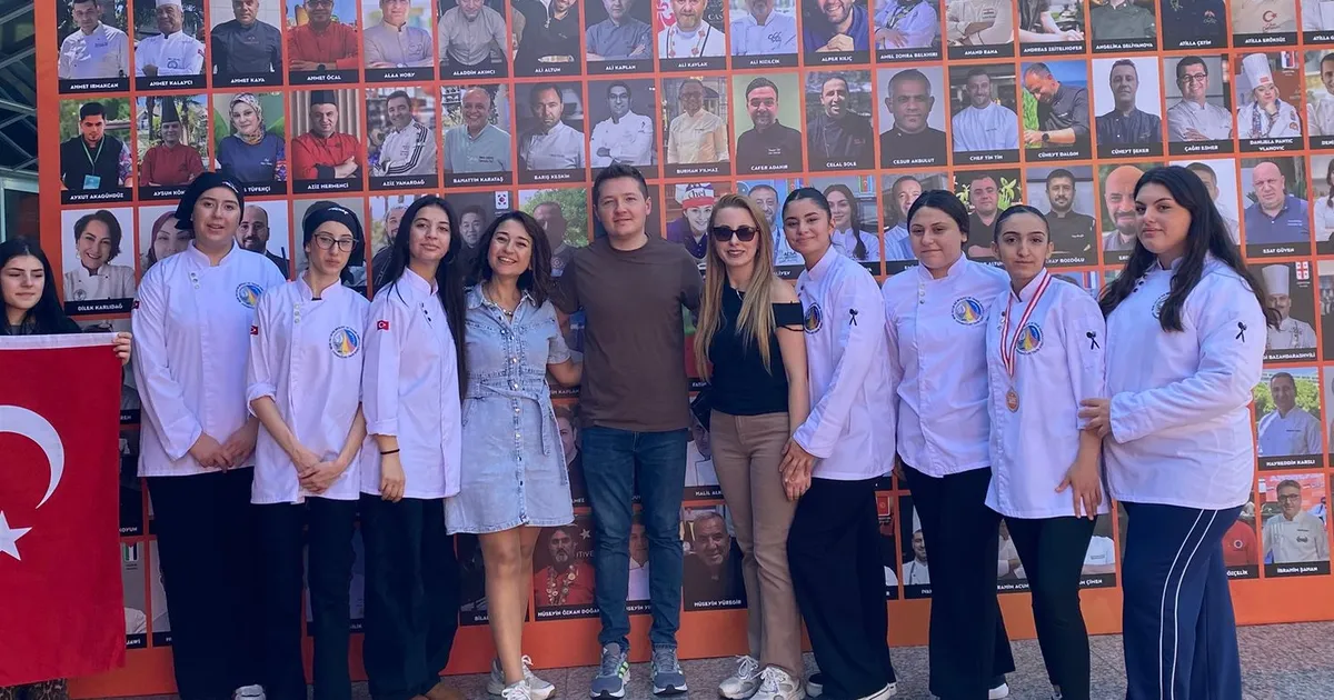 Uluslararası Gastronomi Buluşmasında İzmir’in mesleki eğitim zaferi